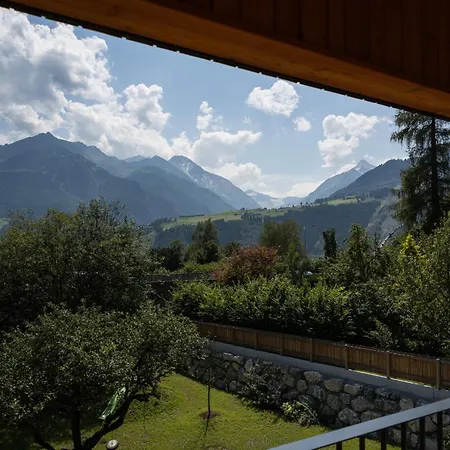 - Haus Jolanda 아파트 *